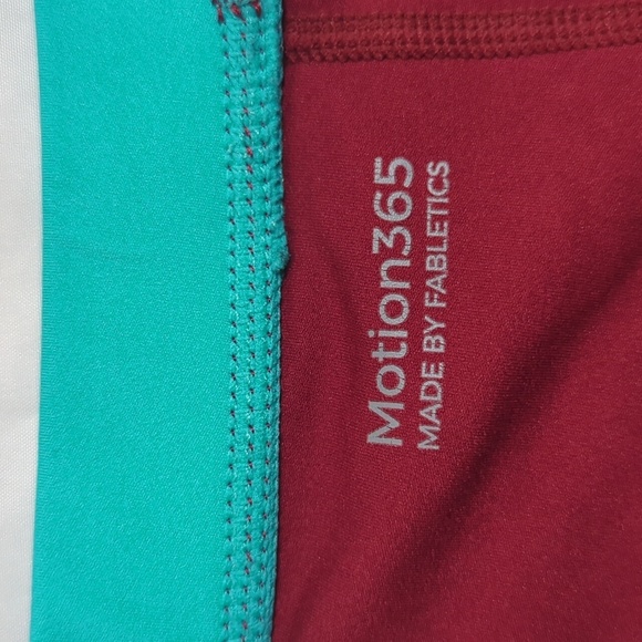 Fabletics High-Waisted Motion365® Hike Short 3'', Color Brick/Multi Size S - Picture 15 of 15